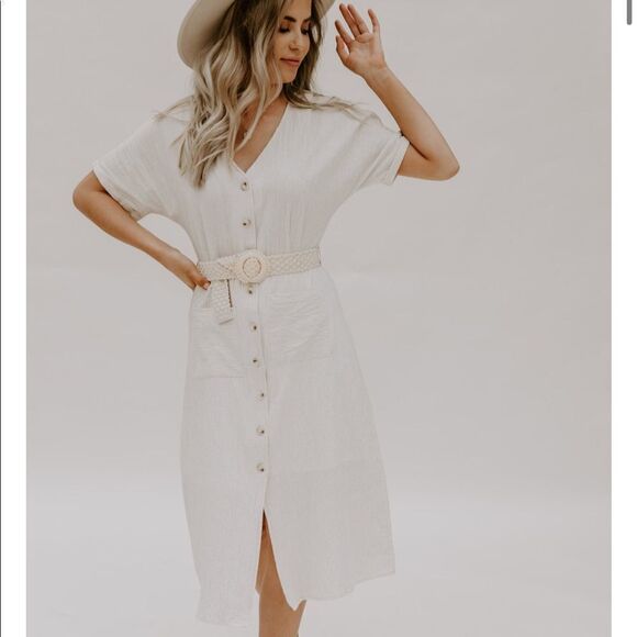 ✨HP✨Bridget Belted Dress✨  - Picture 3 of 11